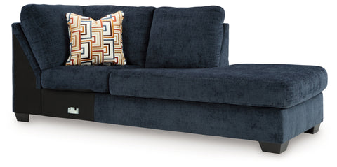 Aviemore RAF Corner Chaise