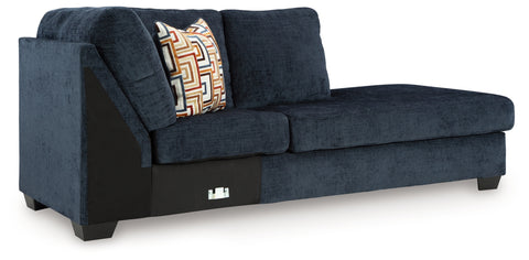 Aviemore RAF Corner Chaise
