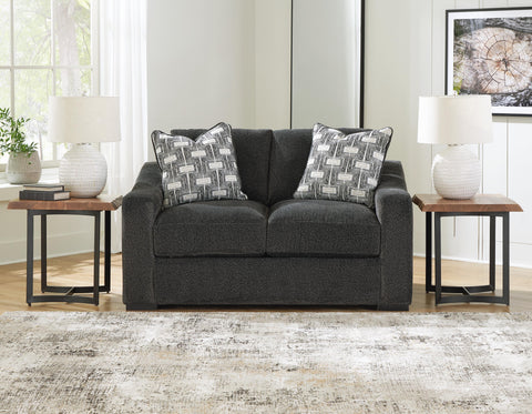 Wryenlynn Loveseat