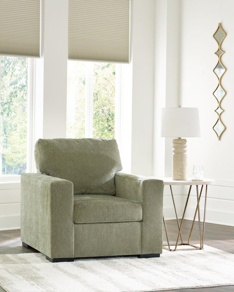 MaKaylen Chair