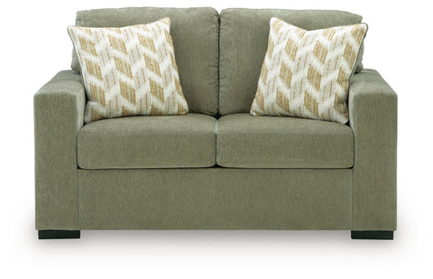 MaKaylen Loveseat