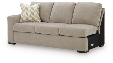 MaKaylen LAF Sofa