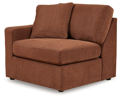 Pillar Peak Left-Arm Facing Corner Chair