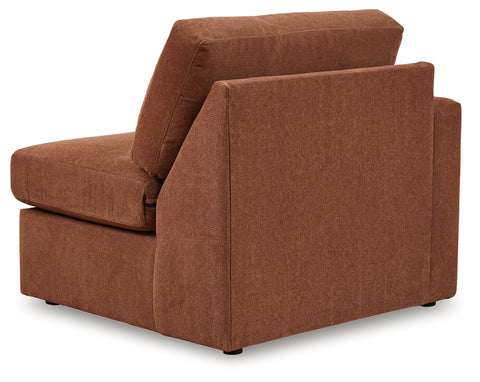 Pillar Peak Left-Arm Facing Corner Chair