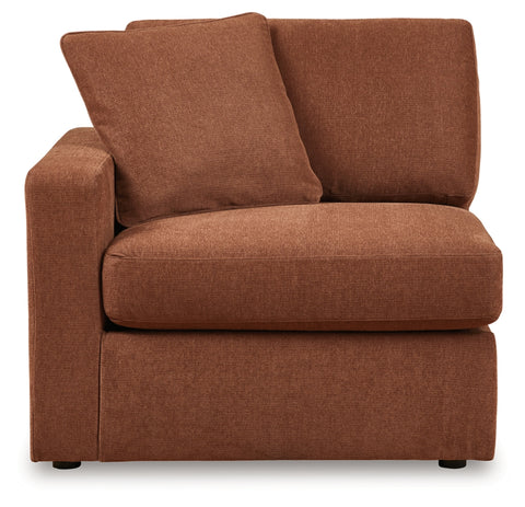 Pillar Peak Left-Arm Facing Corner Chair