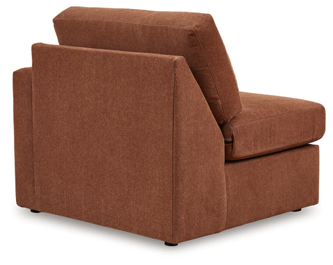 Pillar Peak Right-Arm Facing Corner Chair