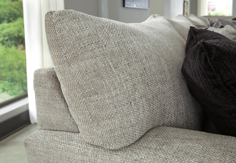 Megginson 2-Piece Sectional with Chaise