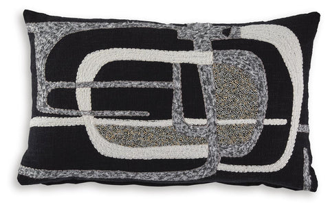 Gavrileigh Pillow (4/CS)