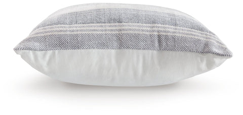Adikus Pillow (4/CS)
