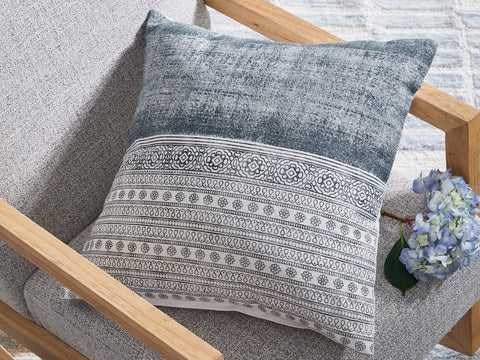 Harperville Pillow (4/CS)