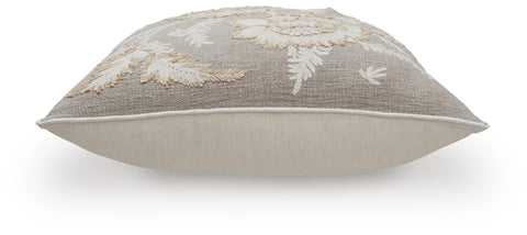Viveka Pillow (4/CS)