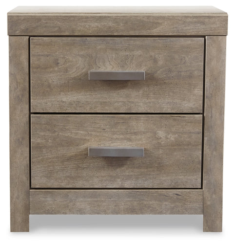 Culverbach King Panel Bed with Mirrored Dresser and 2 Nightstands