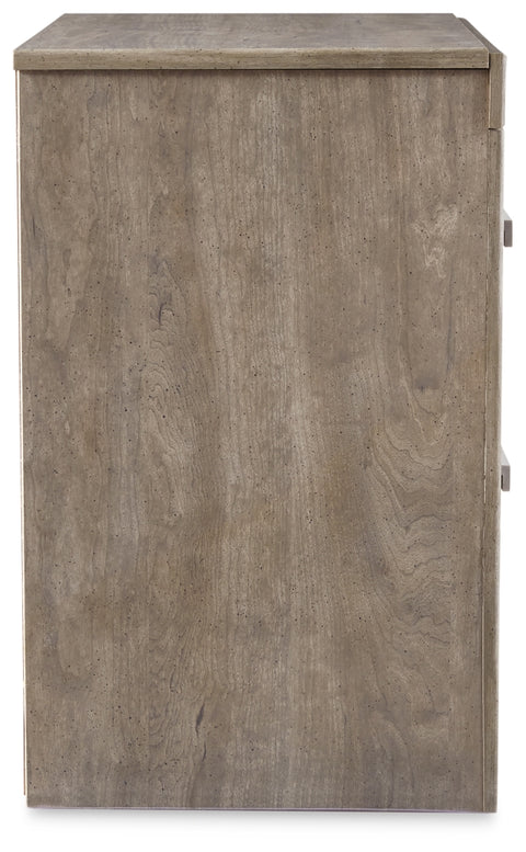 Culverbach Queen Panel Bed with Mirrored Dresser, Chest and Nightstand