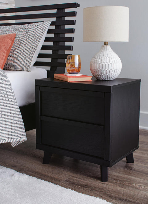 Danziar Nightstand