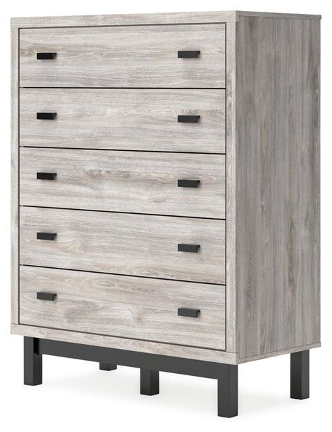 Vessalli Queen Panel Headboard with Mirrored Dresser, Chest and Nightstand
