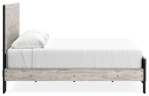 Vessalli King Panel Bed with Mirrored Dresser and Nightstand