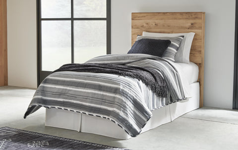 Hyanna Twin Panel Headboard with Mirrored Dresser, Chest and Nightstand