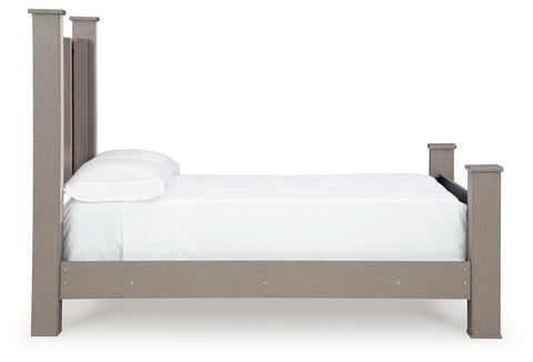 Surancha Queen Poster Bed with Mirrored Dresser and 2 Nightstands