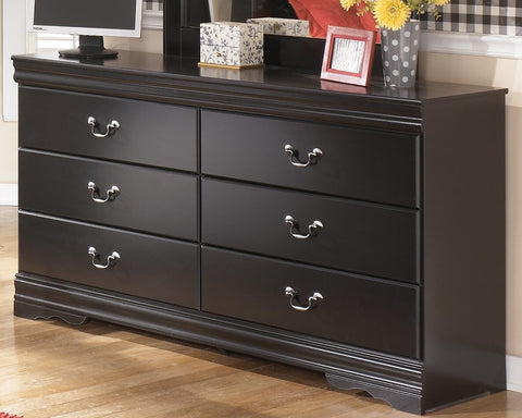 Huey Vineyard Dresser
