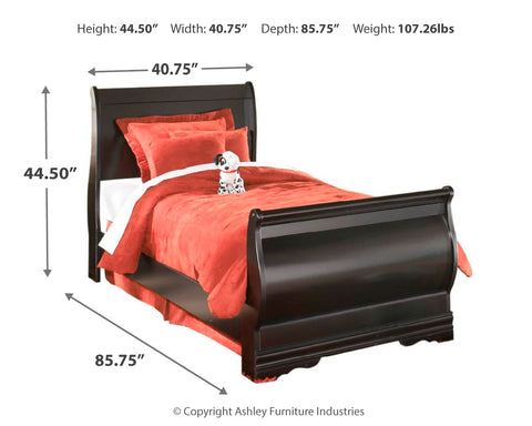 Huey Vineyard Twin Sleigh Bed with Mirrored Dresser, Chest and 2 Nightstands