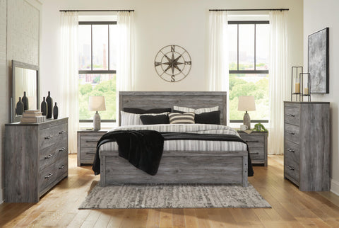 Bronyan King Panel Bed with Mirrored Dresser, Chest and 2 Nightstands