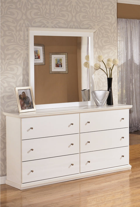 Bostwick Shoals King/California King Panel Headboard Bed with Mirrored Dresser and 2 Nightstands