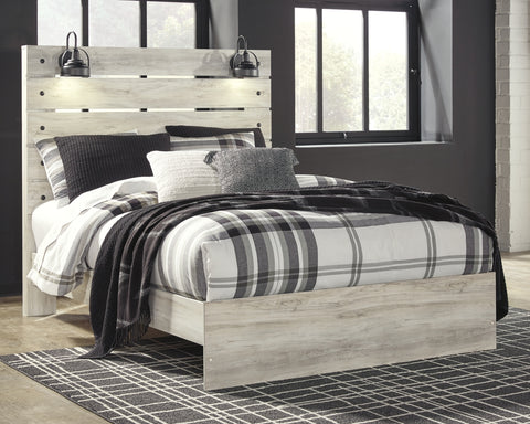 Cambeck Queen Panel Bed with Mirrored Dresser and Chest