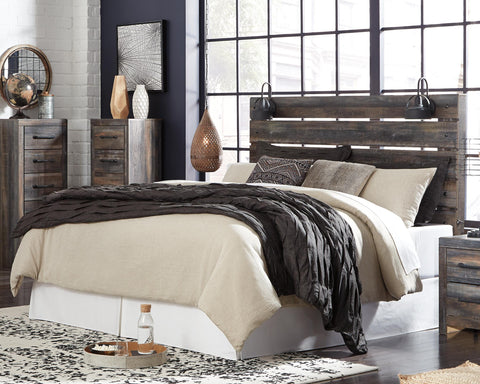 Drystan King Panel Headboard Bed with Mirrored Dresser, Chest and 2 Nightstands