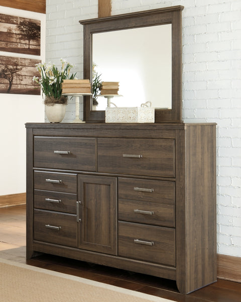 Juararo Queen Panel Headboard Bed with Mirrored Dresser and 2 Nightstands