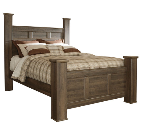 Juararo Queen Poster Bed with Mirrored Dresser and Chest