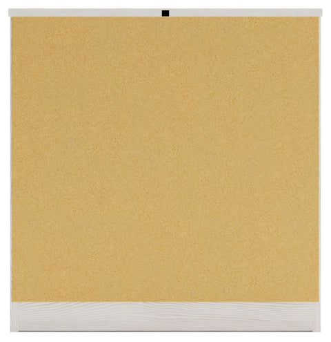 Altyra Nightstand