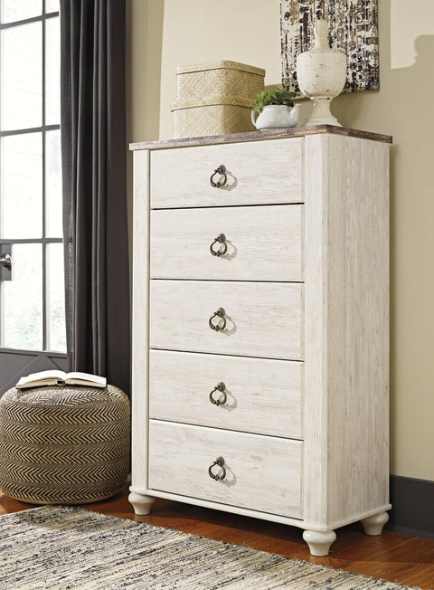 Willowton King Panel Bed with Mirrored Dresser, Chest and 2 Nightstands