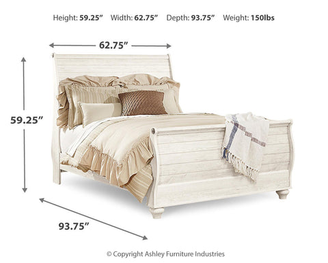 Willowton Queen Sleigh Bed with Mirrored Dresser and Nightstand