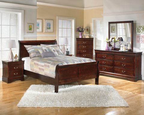 Alisdair Full Sleigh Bed with Mirrored Dresser