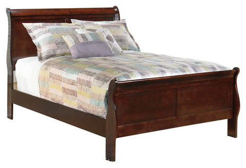 Alisdair Full Sleigh Bed with Mirrored Dresser and Chest