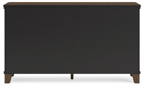Shawbeck Dresser
