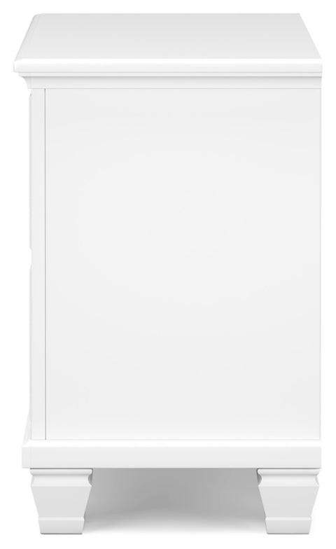 Fortman King Panel Bed with Mirrored Dresser, Chest and Nightstand