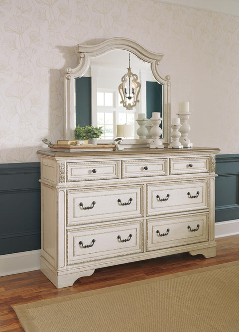 Realyn Queen Upholstered Panel Bed with Mirrored Dresser and 2 Nightstands