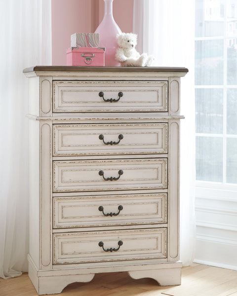 Realyn Chest of Drawers