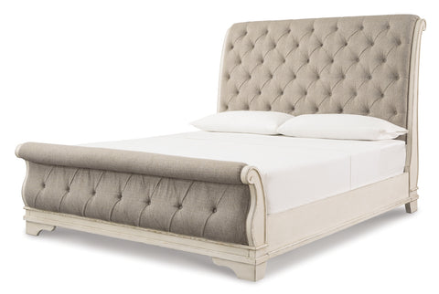 Realyn King Sleigh Bed with Mirrored Dresser and 2 Nightstands