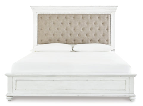 Kanwyn Queen Panel Bed with Mirrored Dresser and 2 Nightstands