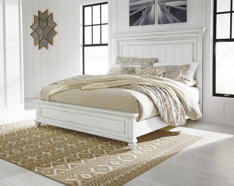 Kanwyn King Panel Bed with Dresser