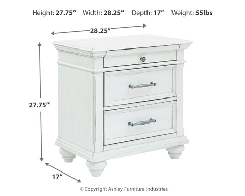 Kanwyn King Panel Bed with Mirrored Dresser and 2 Nightstands