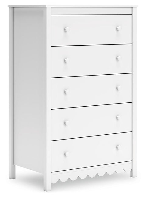 Hallityn Chest of Drawers