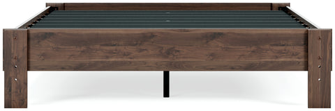 Calverson Queen Platform Bed
