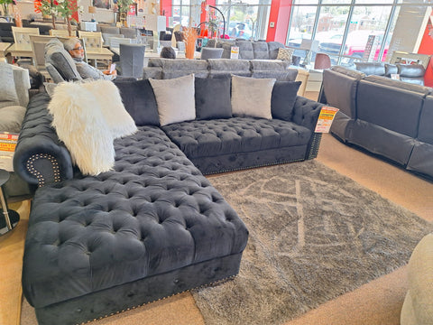 Button tufted sectional