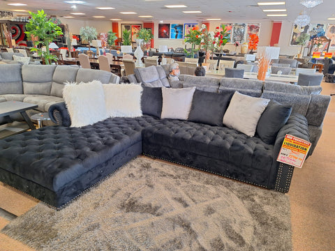 Button tufted sectional
