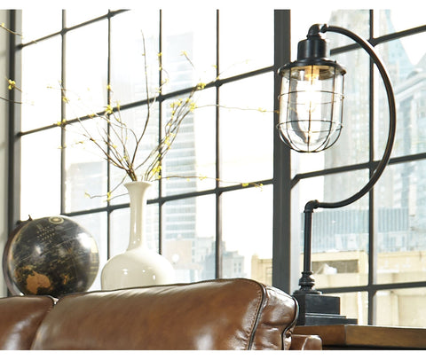 Jae Desk Lamp