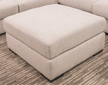 Wynncroft Manor Oversized Accent Ottoman