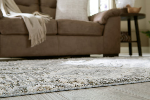 Monwick 5'3 x 7'3 Rug